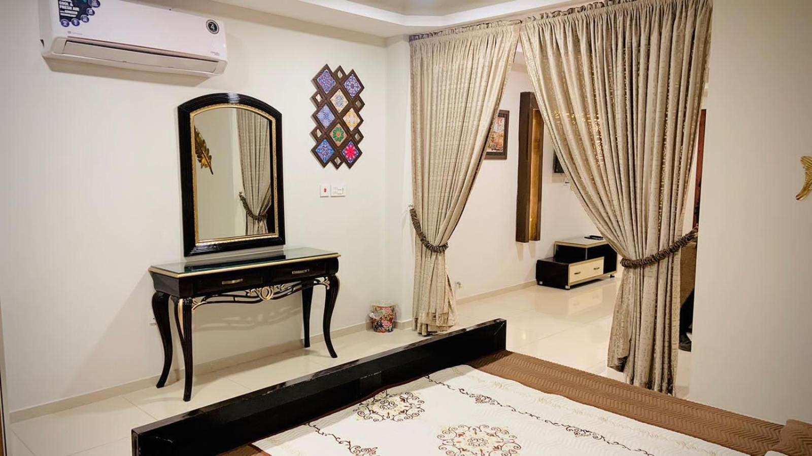 Royal Galaxy Hotel & Residence - Near Islamabad International Airport & Motorway Esterno foto