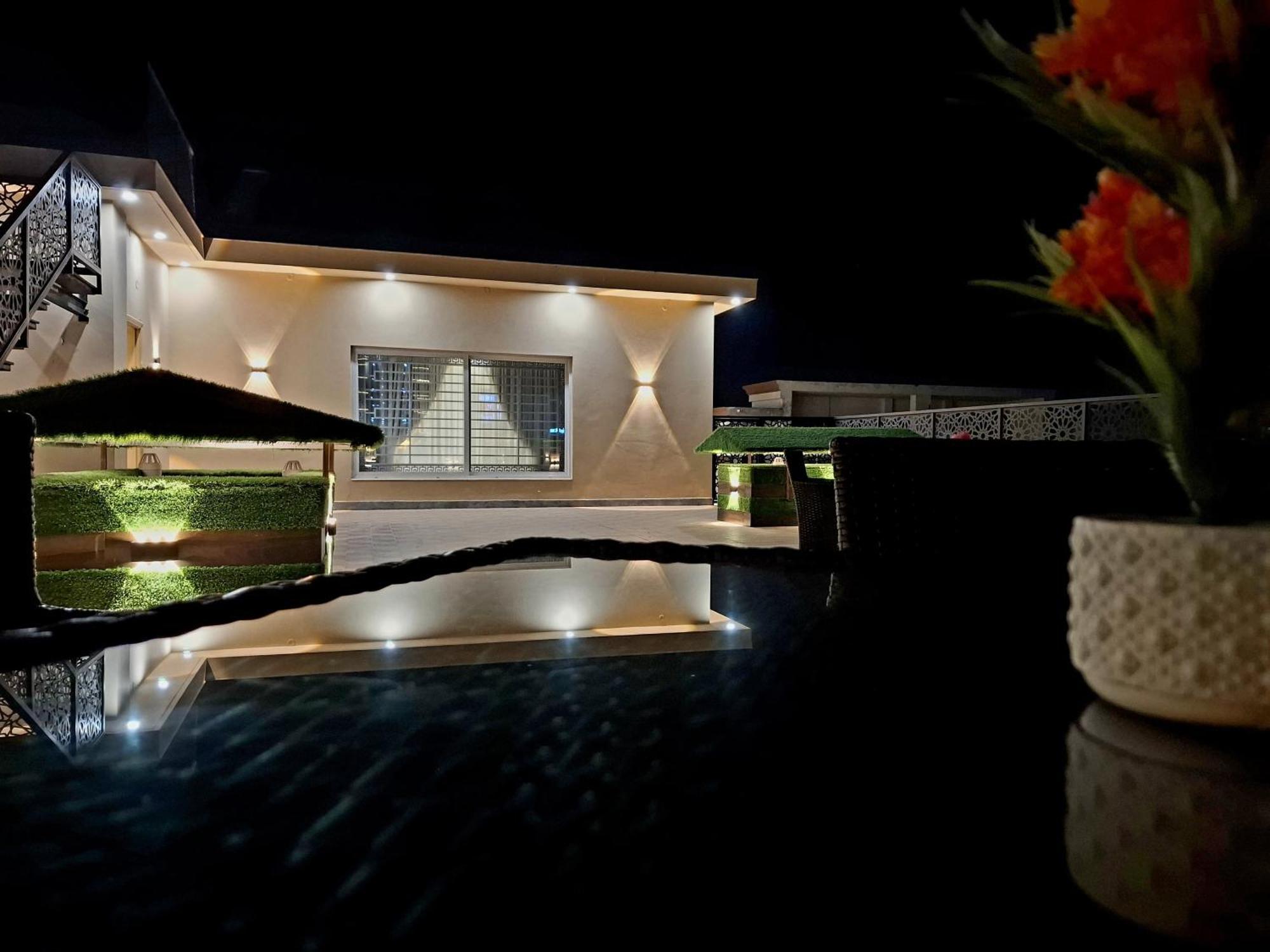 Royal Galaxy Hotel & Residence - Near Islamabad International Airport & Motorway Esterno foto